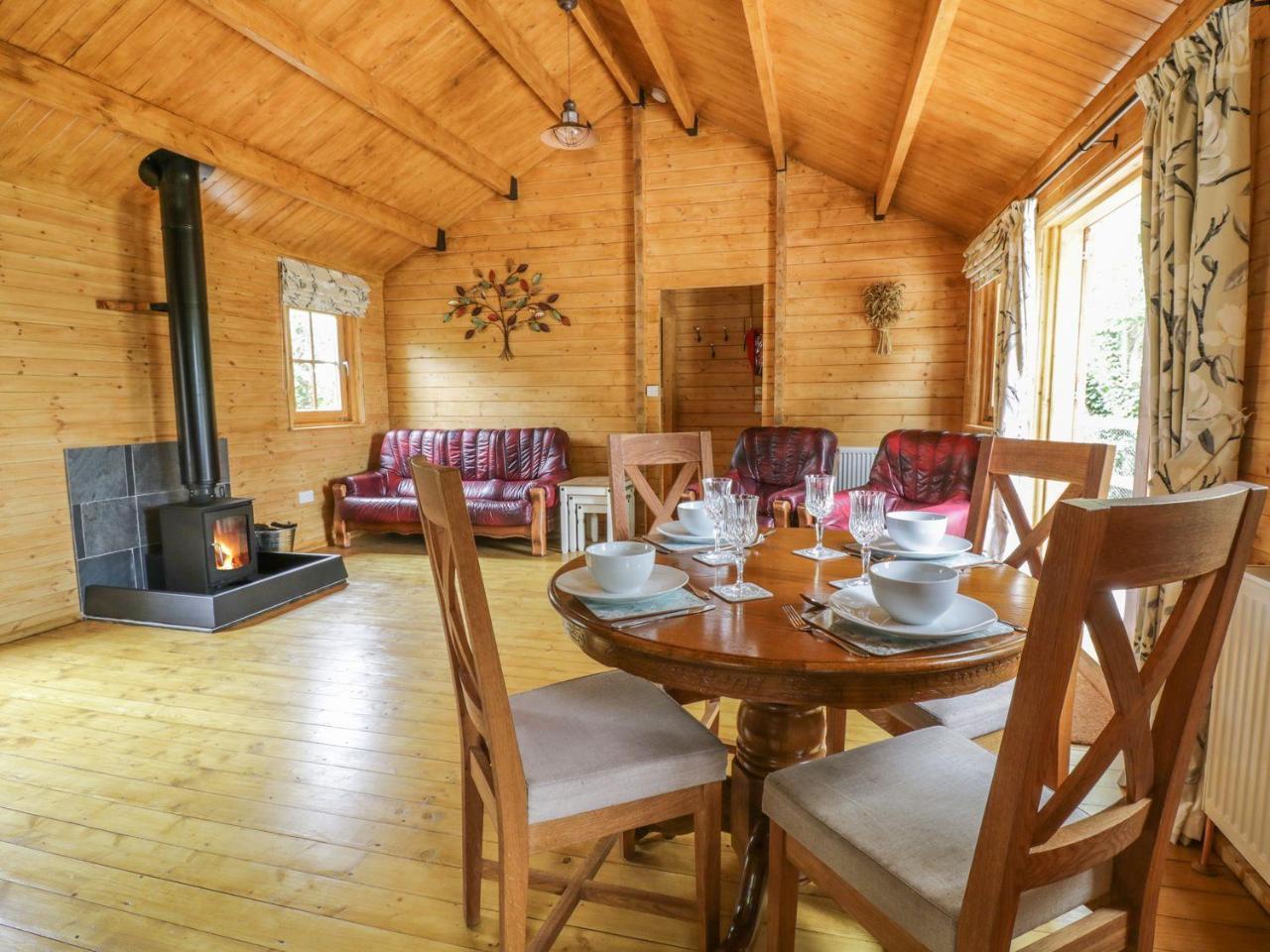 Acorn Lodge Saxmundham Extérieur photo